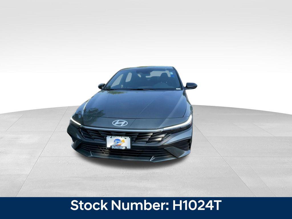 new 2025 Hyundai ELANTRA HEV car, priced at $25,490