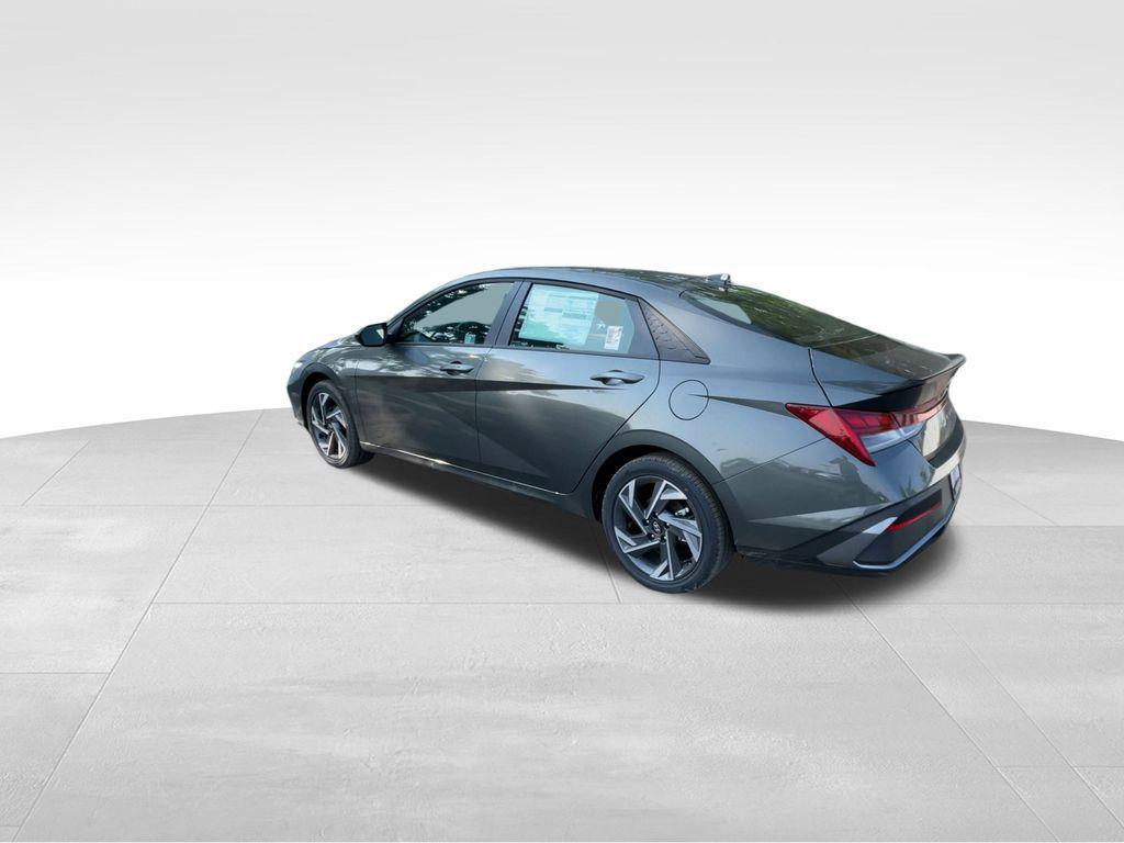 new 2025 Hyundai ELANTRA HEV car, priced at $25,490