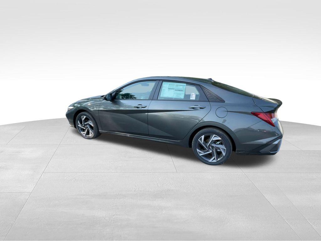 new 2025 Hyundai ELANTRA HEV car, priced at $25,490