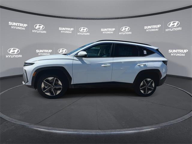 new 2025 Hyundai TUCSON Hybrid car, priced at $37,051