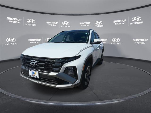 new 2025 Hyundai TUCSON Hybrid car, priced at $37,051