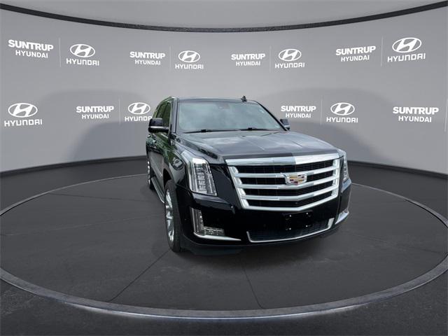 used 2020 Cadillac Escalade car, priced at $39,835