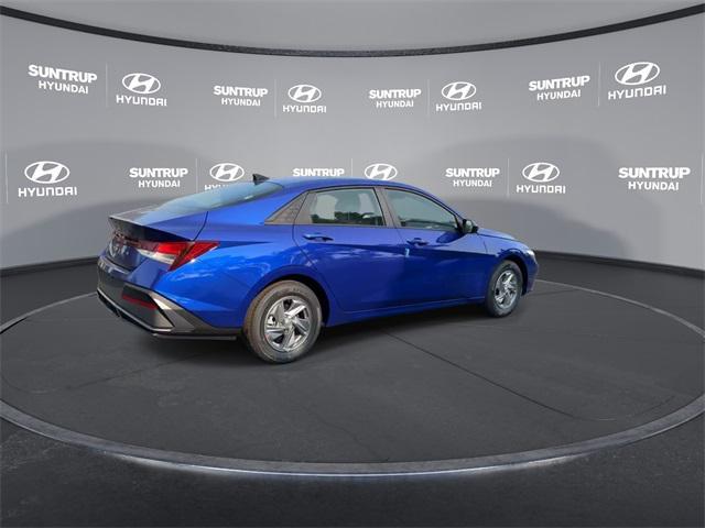 new 2024 Hyundai Elantra car, priced at $22,555