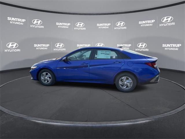 new 2024 Hyundai Elantra car, priced at $22,555