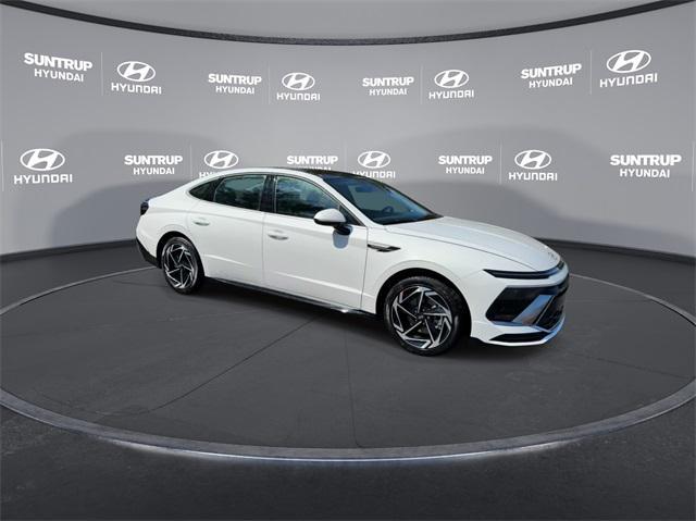 new 2024 Hyundai Sonata car, priced at $29,757