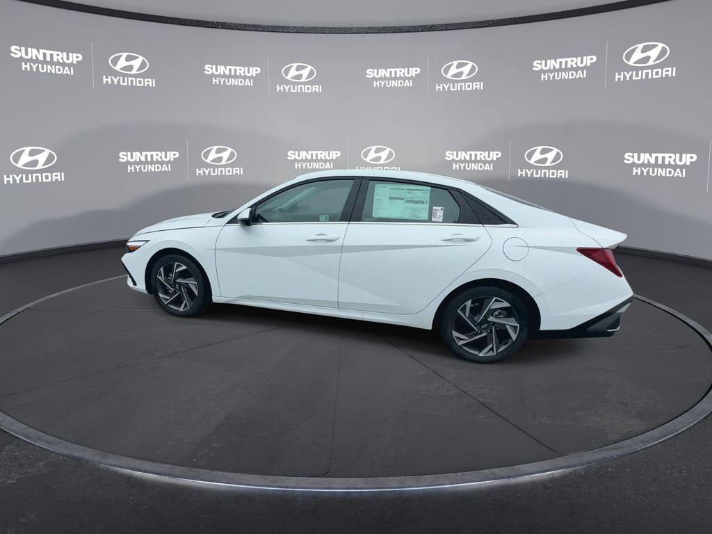 new 2025 Hyundai Elantra car, priced at $27,341