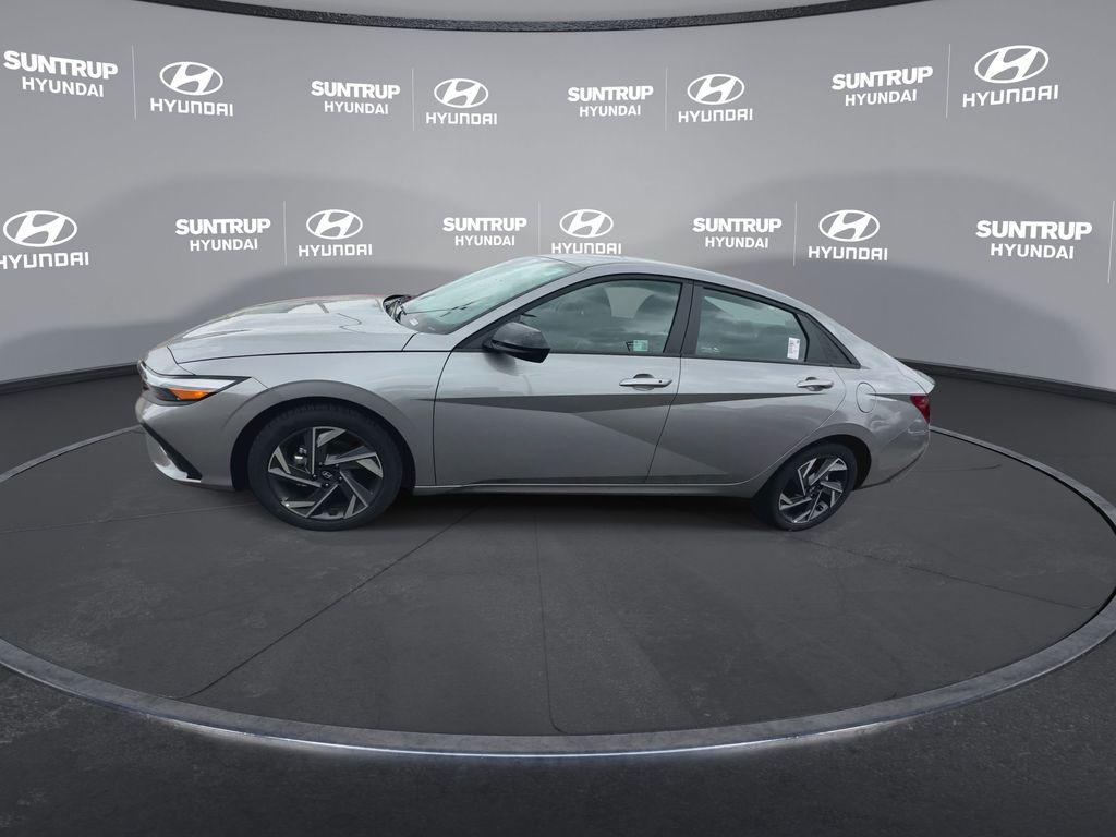 used 2025 Hyundai Elantra car, priced at $22,043