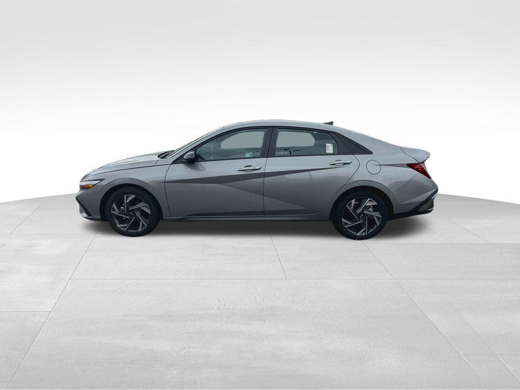 used 2025 Hyundai Elantra car, priced at $21,665