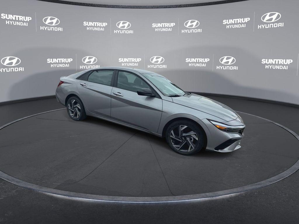 used 2025 Hyundai Elantra car, priced at $22,043
