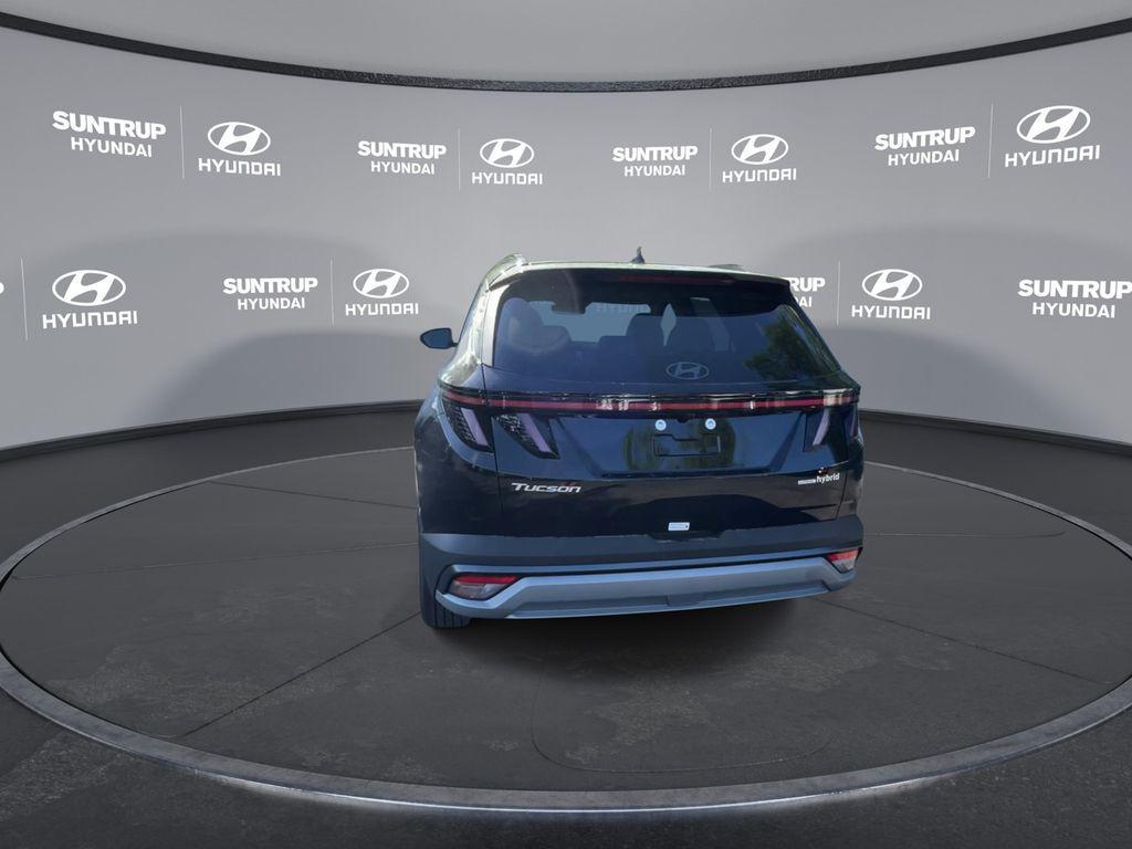new 2025 Hyundai TUCSON Hybrid car, priced at $33,718