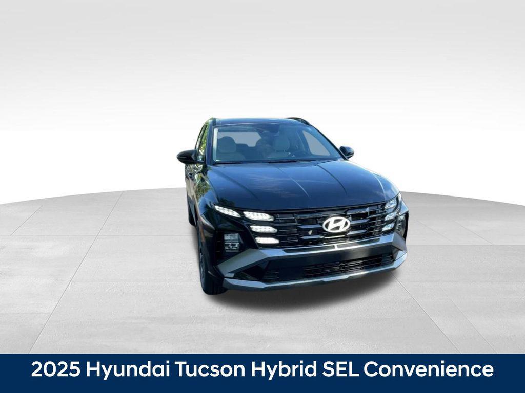 new 2025 Hyundai TUCSON Hybrid car, priced at $33,718
