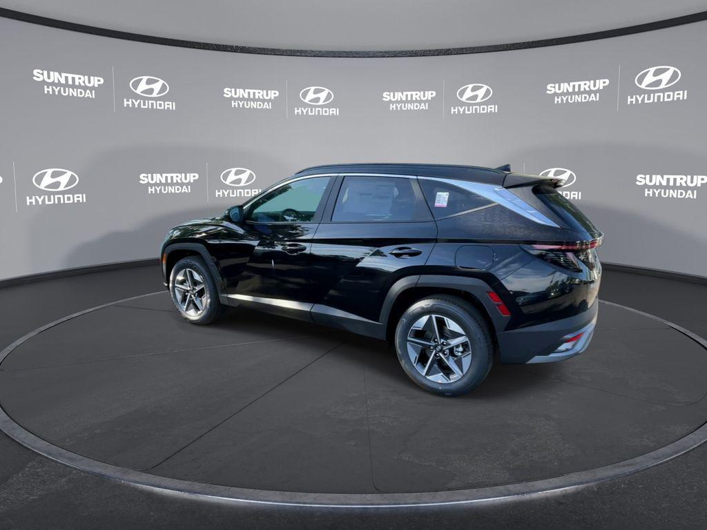 new 2025 Hyundai TUCSON Hybrid car, priced at $33,718