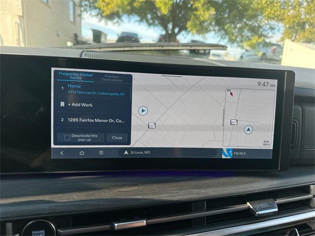 used 2025 Hyundai Santa Fe car, priced at $37,097