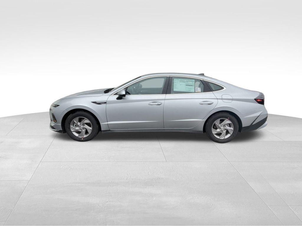 new 2026 Hyundai Sonata car, priced at $27,876