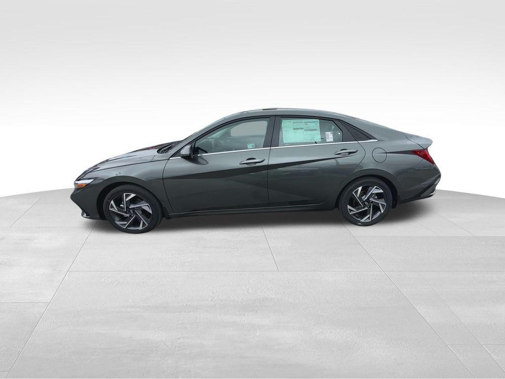 new 2025 Hyundai ELANTRA HEV car, priced at $27,854
