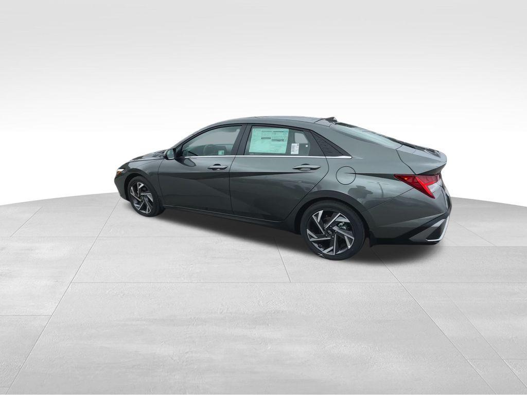 new 2025 Hyundai ELANTRA HEV car, priced at $27,854