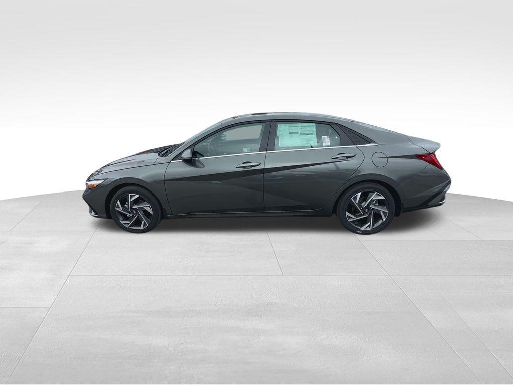 new 2025 Hyundai ELANTRA HEV car, priced at $27,854