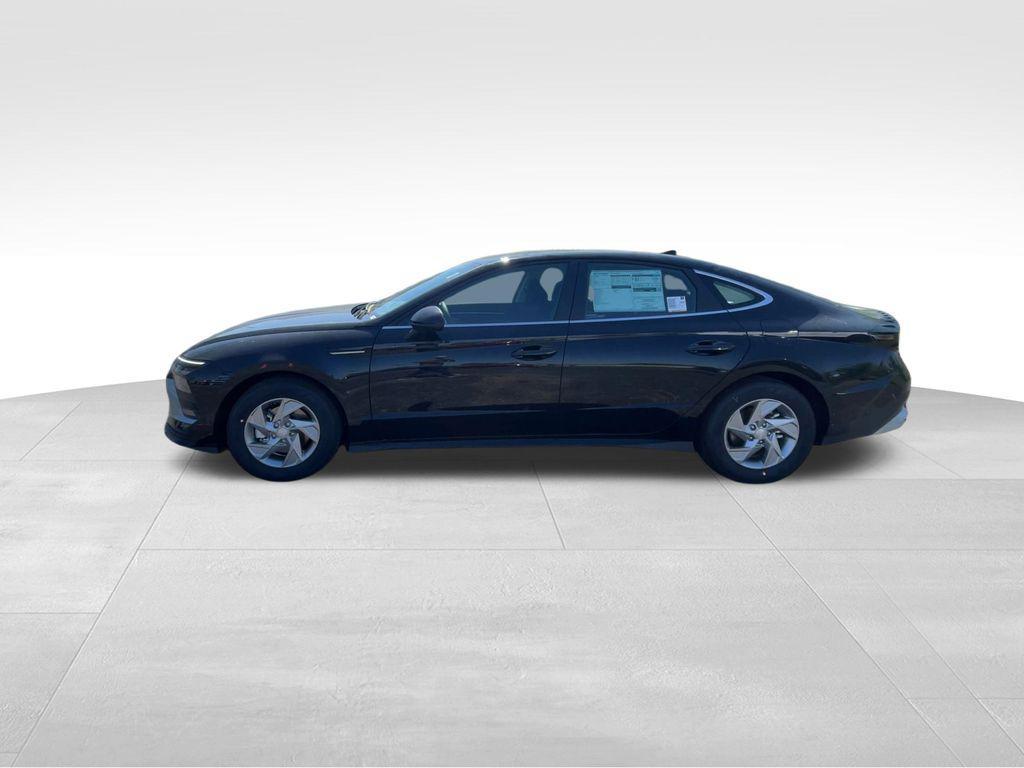 used 2025 Hyundai Sonata car, priced at $24,651