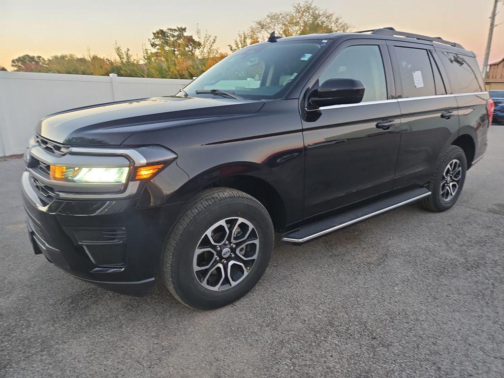 used 2023 Ford Expedition car, priced at $41,995