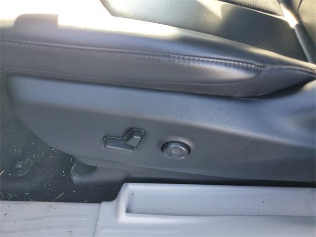 used 2023 Chrysler Pacifica car, priced at $23,898