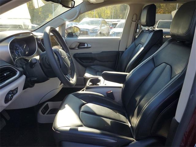 used 2023 Chrysler Pacifica car, priced at $23,898