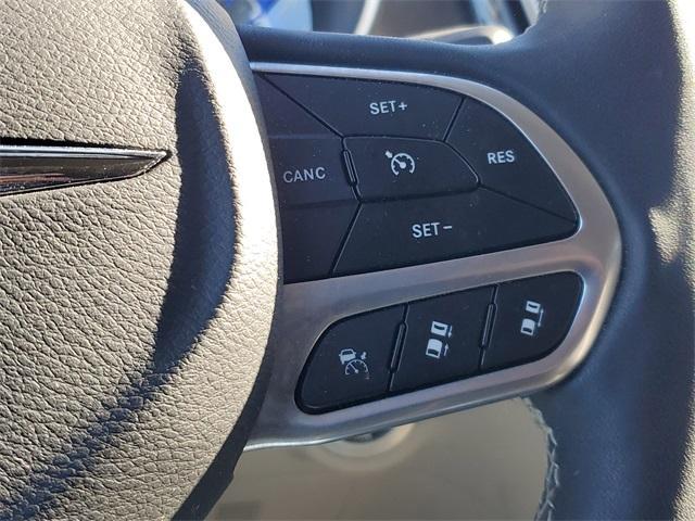 used 2023 Chrysler Pacifica car, priced at $23,898