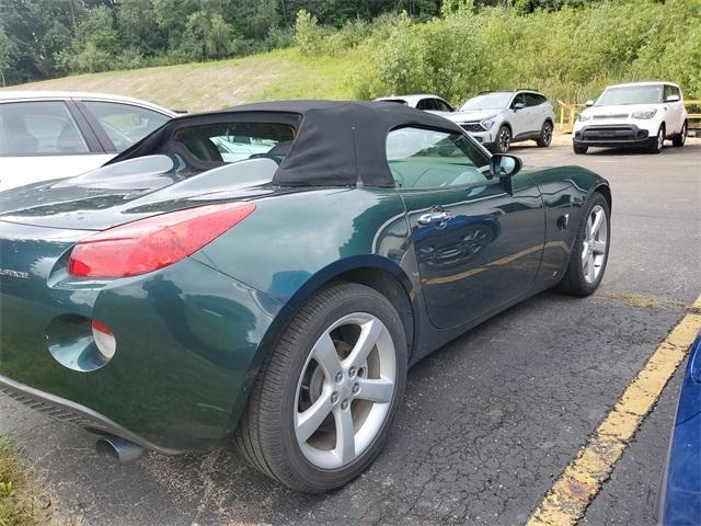 used 2006 Pontiac Solstice car, priced at $13,000
