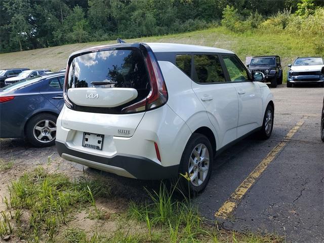 used 2023 Kia Soul car, priced at $19,562