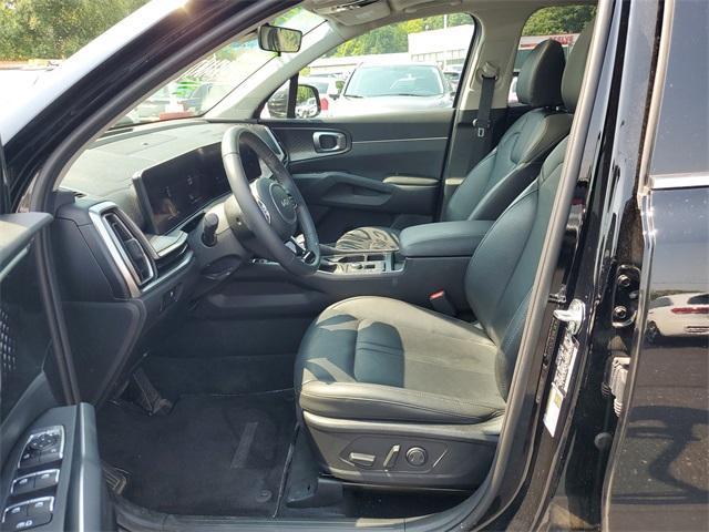 used 2025 Kia Sorento car, priced at $34,898
