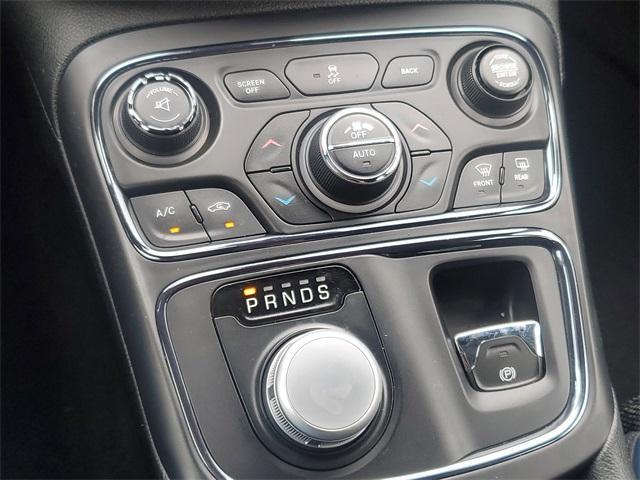 used 2015 Chrysler 200 car, priced at $9,898