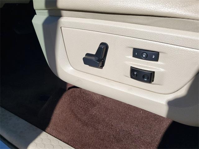 used 2015 Ram 1500 car, priced at $17,900