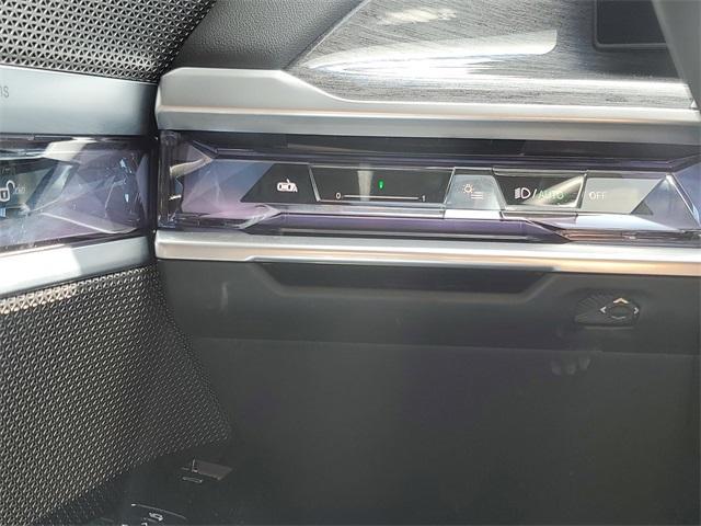 used 2023 BMW 760 car, priced at $84,440
