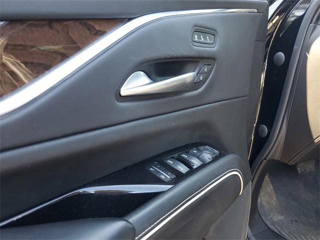 used 2022 Cadillac Escalade ESV car, priced at $59,898