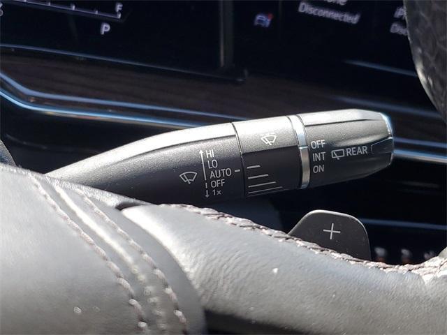 used 2022 Cadillac Escalade ESV car, priced at $59,898