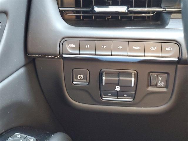 used 2022 Cadillac Escalade ESV car, priced at $59,898