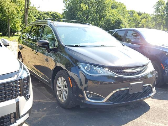 used 2018 Chrysler Pacifica car, priced at $10,000