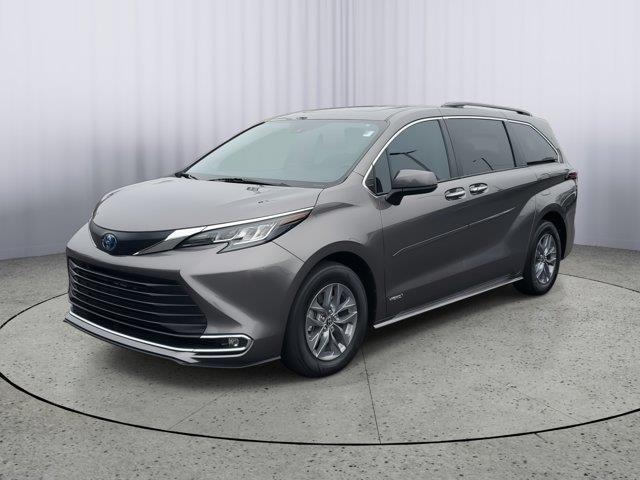 used 2021 Toyota Sienna car, priced at $38,300