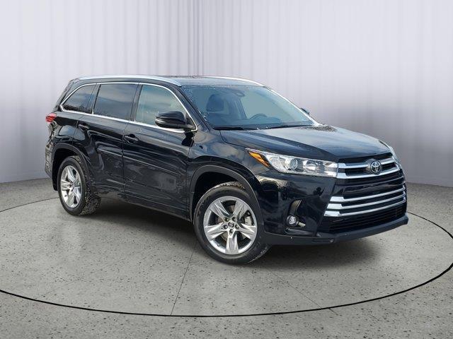 used 2019 Toyota Highlander car, priced at $31,898