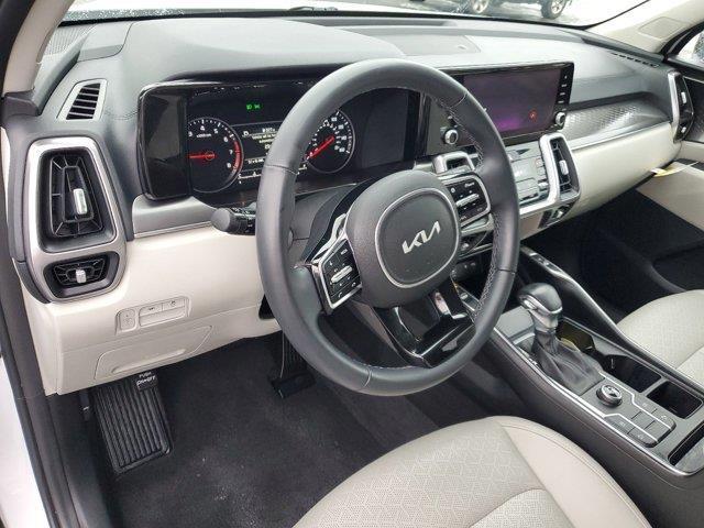 used 2023 Kia Sorento car, priced at $28,400