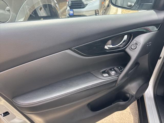 used 2019 Nissan Rogue car, priced at $20,776