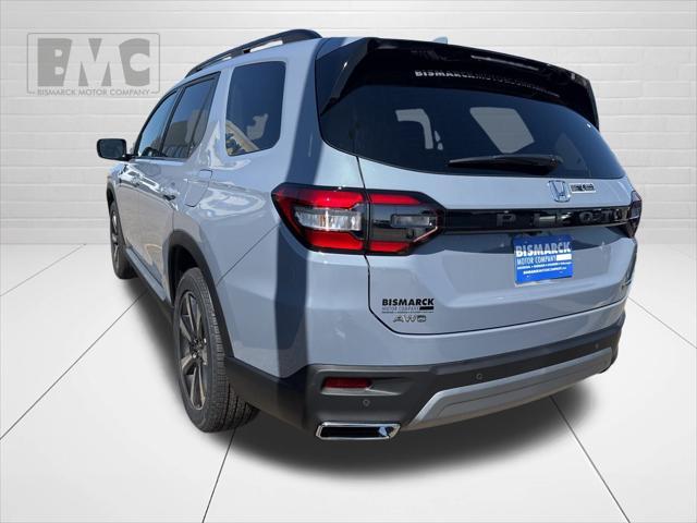 new 2025 Honda Pilot car, priced at $50,830