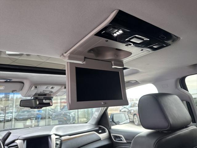 used 2019 GMC Yukon car, priced at $31,900