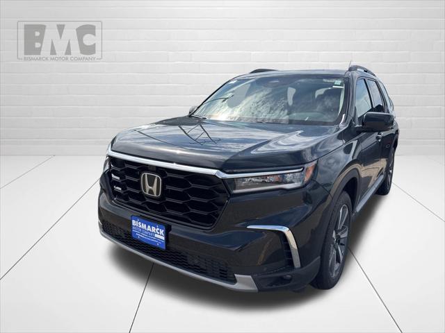 new 2025 Honda Pilot car, priced at $54,530