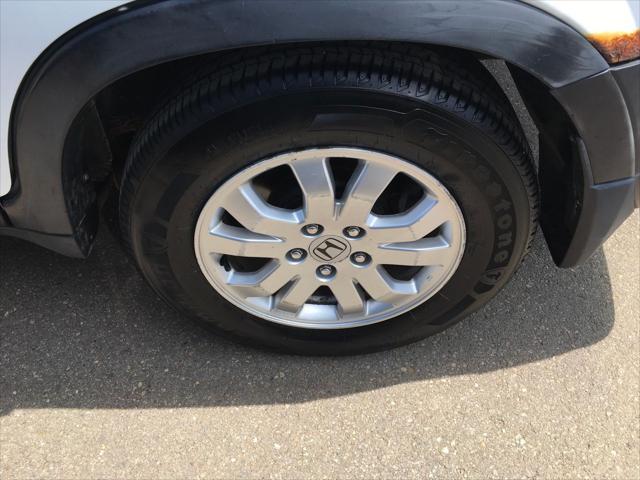 used 2006 Honda CR-V car, priced at $6,900
