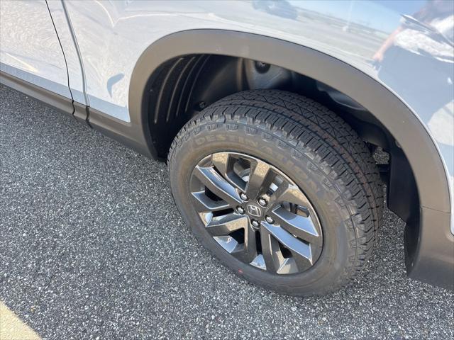 new 2025 Honda Ridgeline car, priced at $40,140