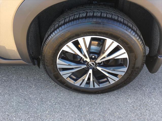 used 2023 Nissan Rogue car, priced at $24,999