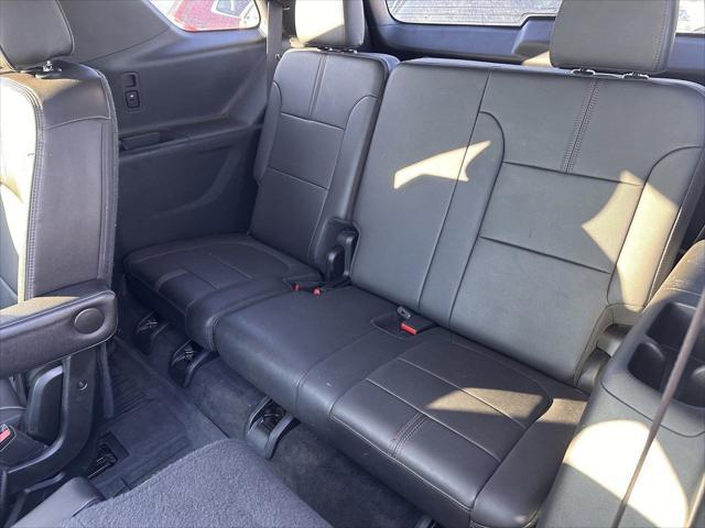 used 2023 Chevrolet Traverse car, priced at $43,988