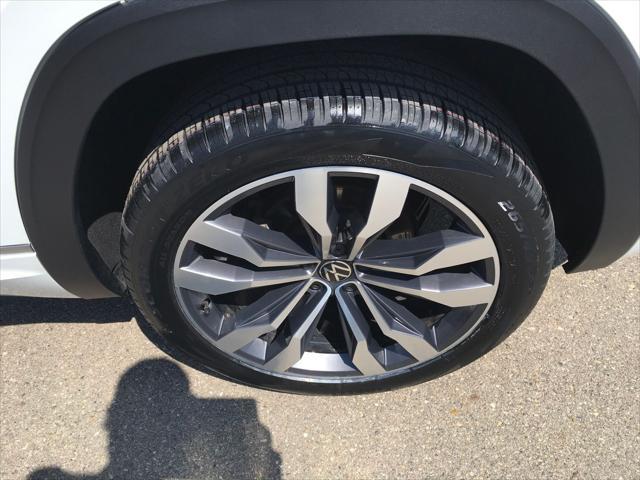 used 2021 Volkswagen Atlas Cross Sport car, priced at $30,994