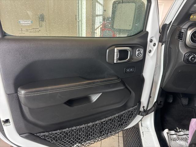 used 2018 Jeep Wrangler Unlimited car, priced at $27,997