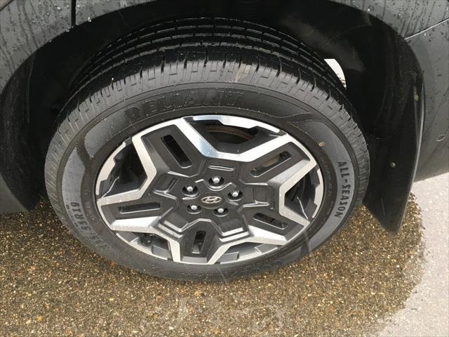 used 2022 Hyundai Santa Fe car, priced at $29,998